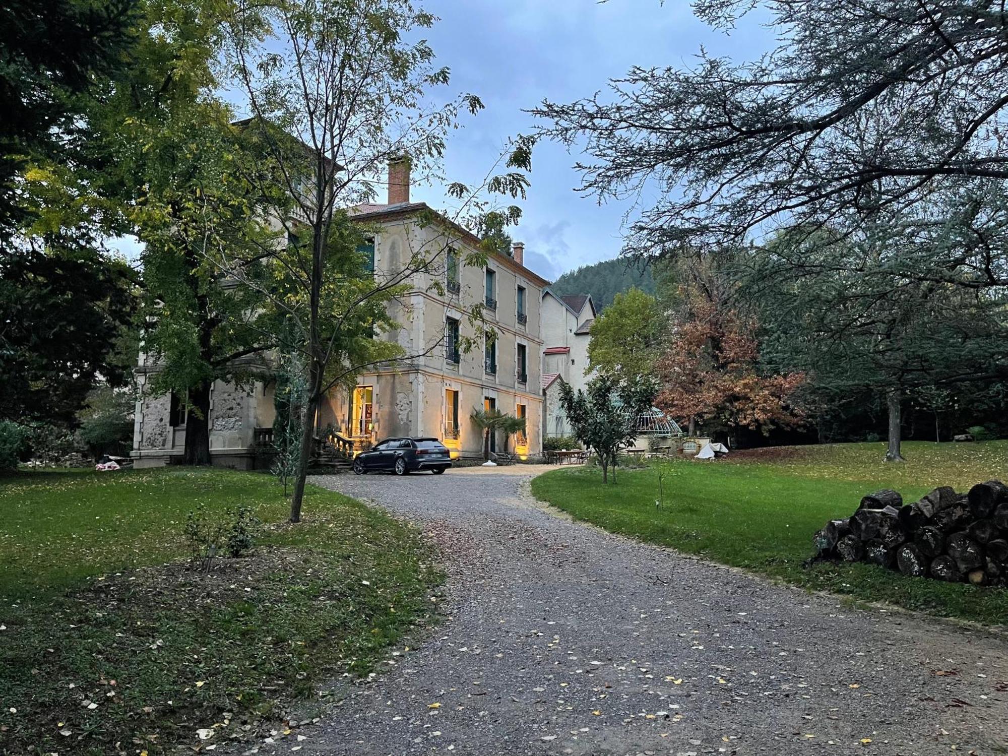 Villa Firmin Galimard - Gite Vals-les-Bains Esterno foto